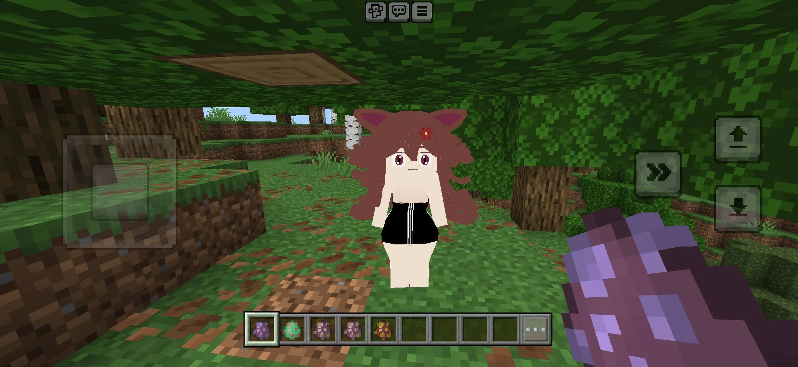 Luna character in Minecraft PE